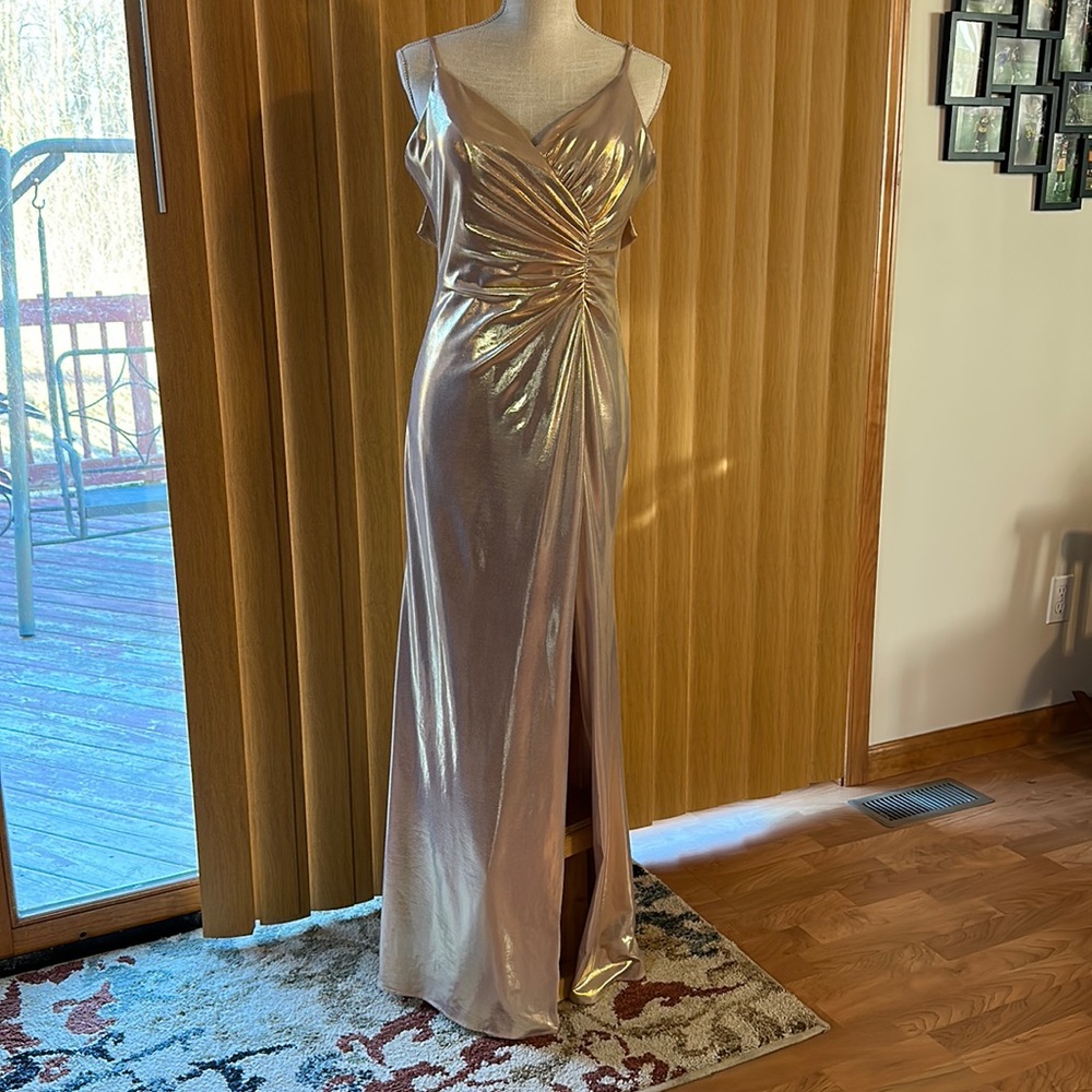 Rose gold Eureka formal, size M